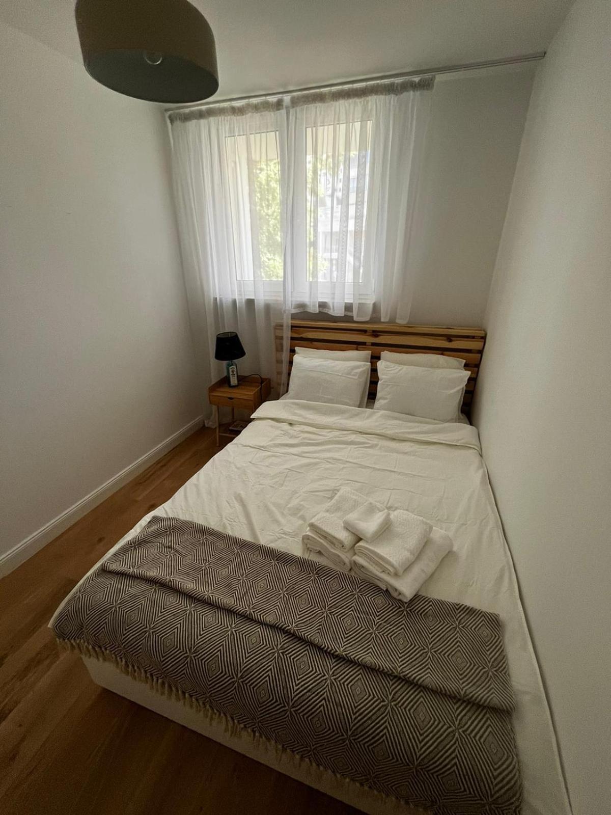 ワルシャワApartament Mila - Muzeum Polinアパートメント エクステリア 写真